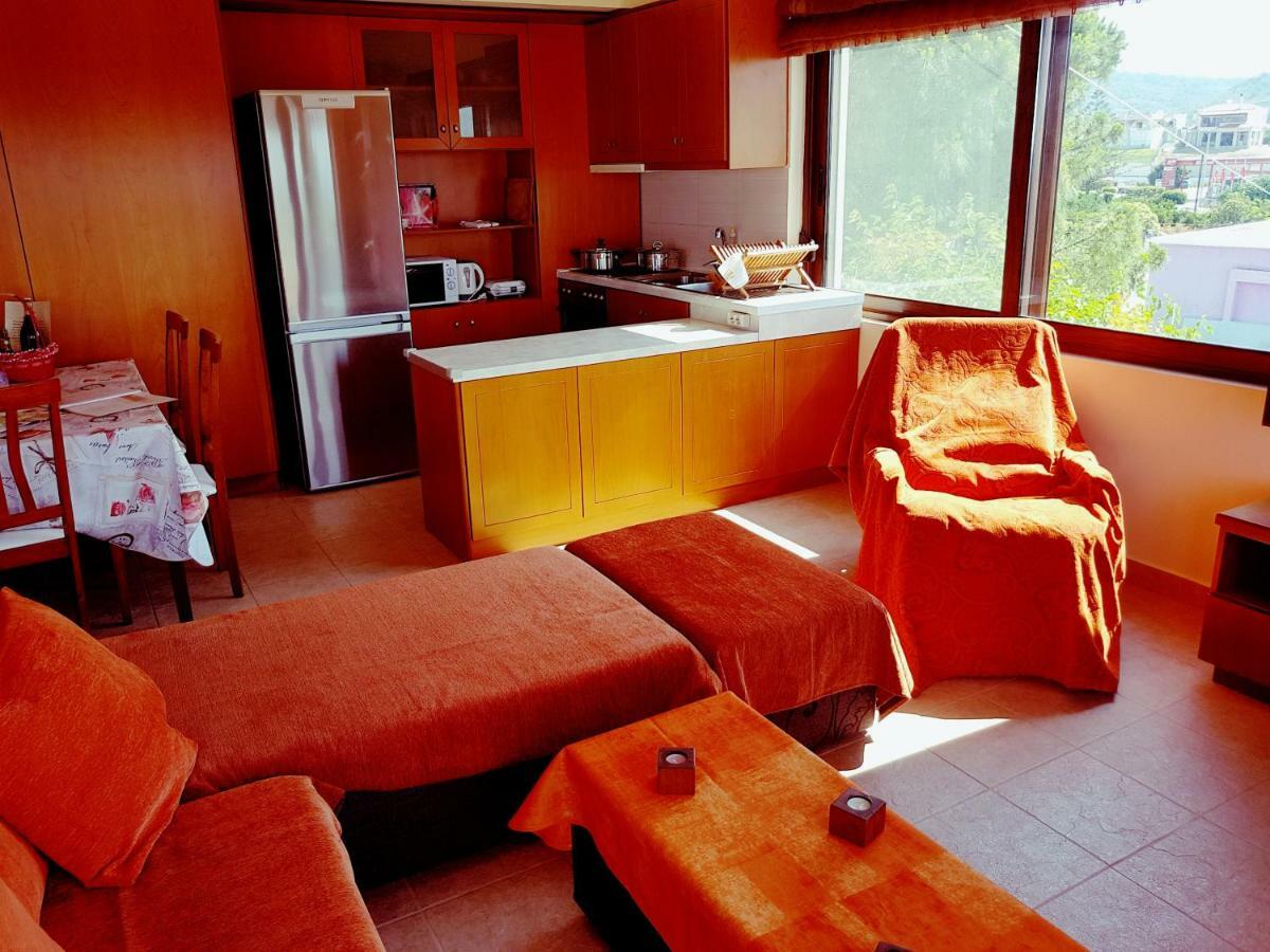 Melina'S Apartments Kalavárda Zewnętrze zdjęcie