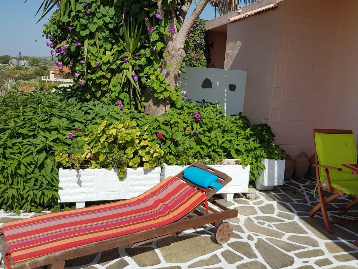 Melina'S Apartments Kalavárda Zewnętrze zdjęcie